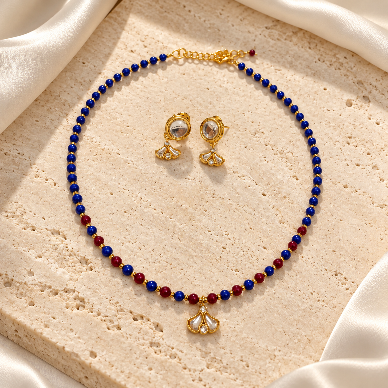 Neel Beaded Necklace & Earrings Set — Product photo