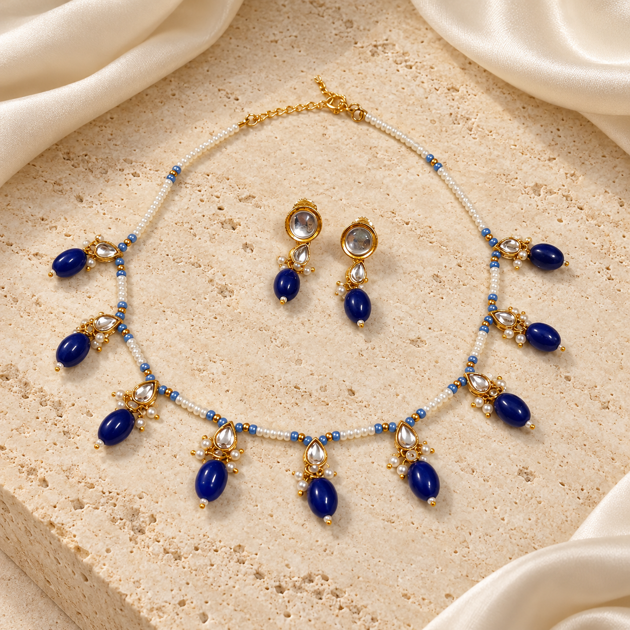 Neel Drop Necklace & Earrings Set — Product photo
